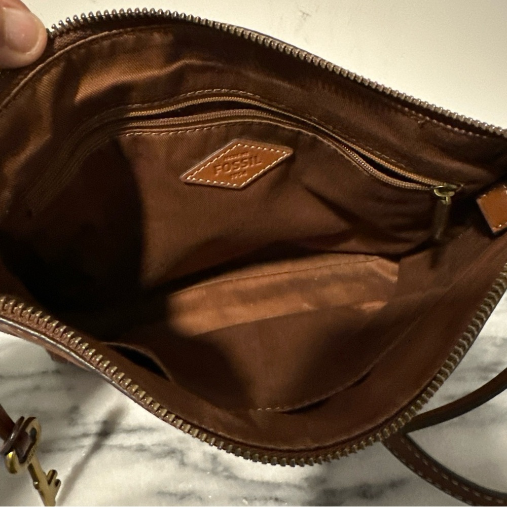 Fossil Brown Leather Crossbody Bag with key charm - Picture 10 of 14